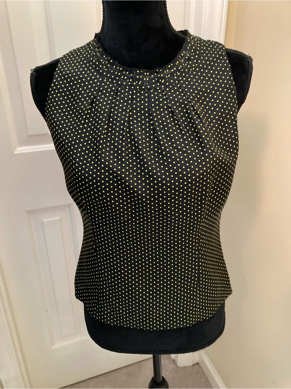 Carlisle Sleeveless Black Polka Dot Shell Top - Yellow Dots